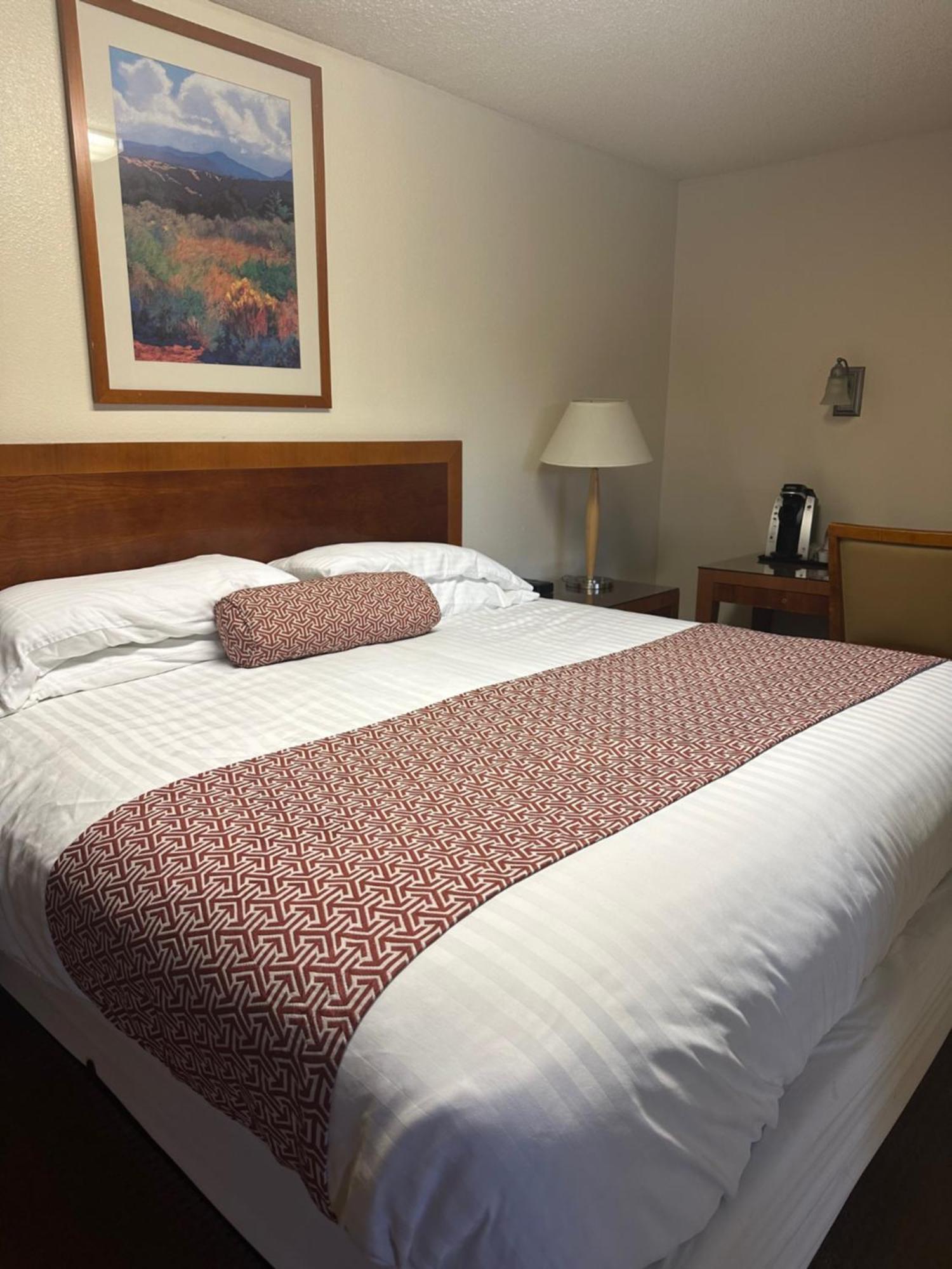 Gateway Inn Lyman Bagian luar foto